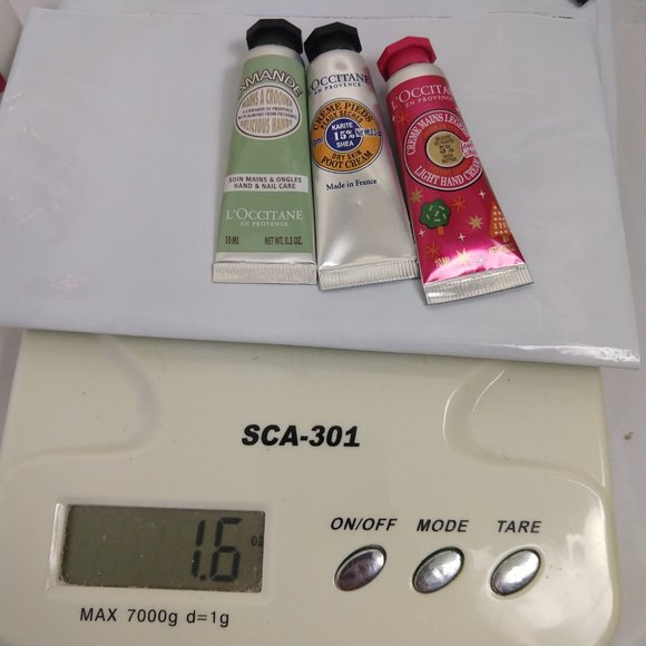 L'Occitane 15% Shea Foot Cream & Almond,5% Shea Light Hand Cream 10ml X 3 NEW - Picture 4 of 4